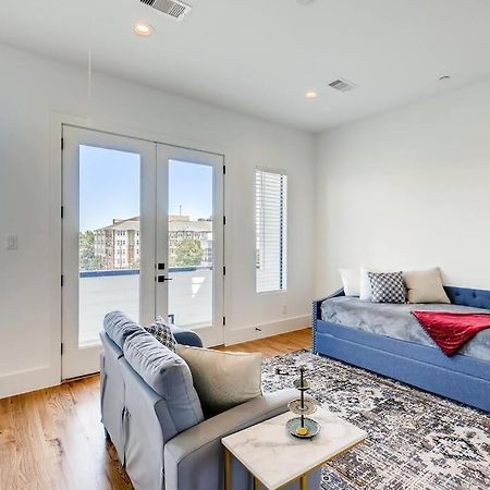 4 Story Home Mins To Downtown Houston With City Views Exteriér fotografie