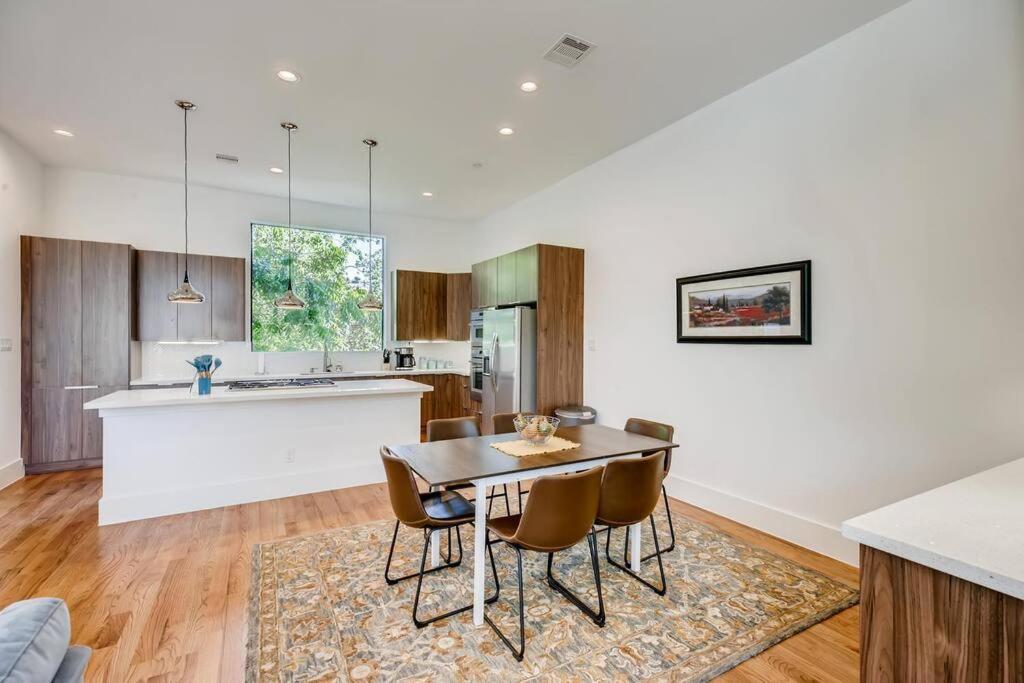 4 Story Home Mins To Downtown Houston With City Views Exteriér fotografie