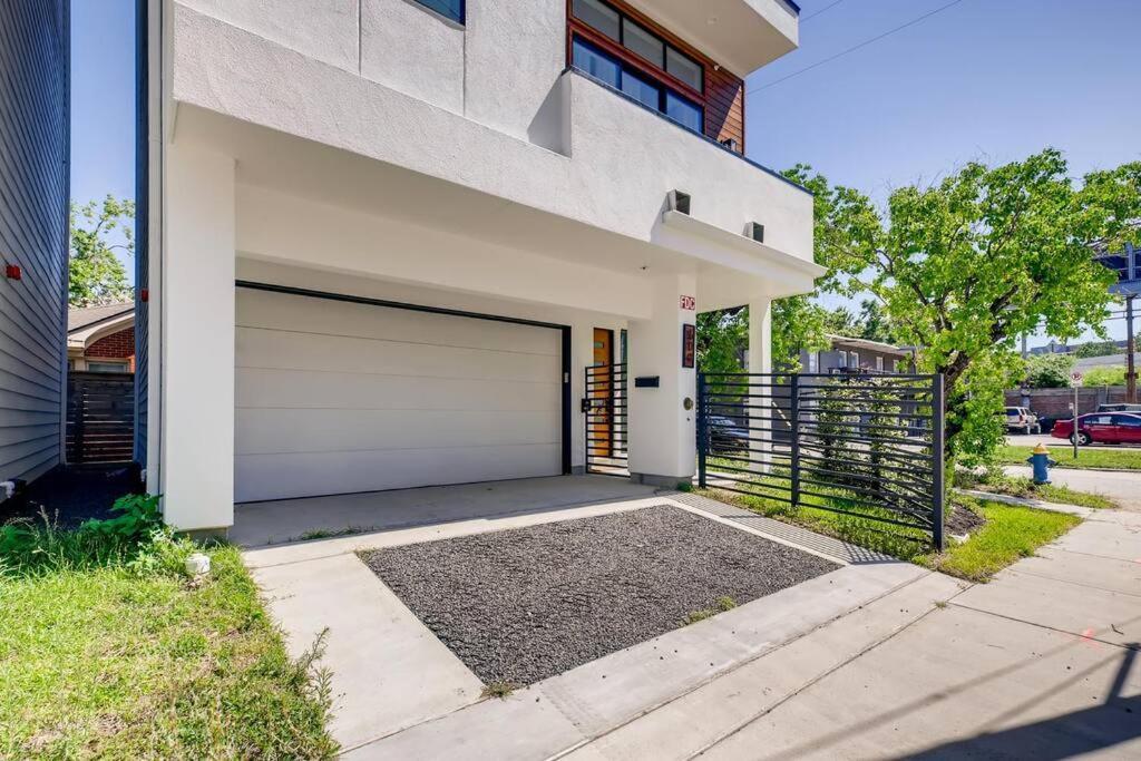 4 Story Home Mins To Downtown Houston With City Views Exteriér fotografie